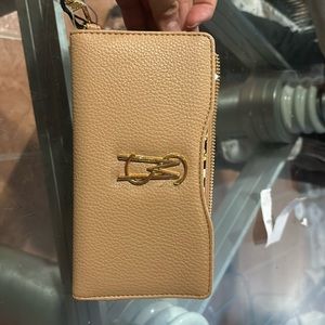 Steven madden camel broke wallet never used all new with tags